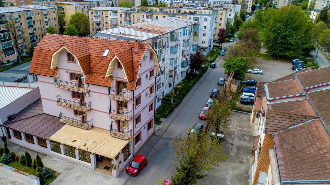 Villa Etiquette Дева Экстерьер фото