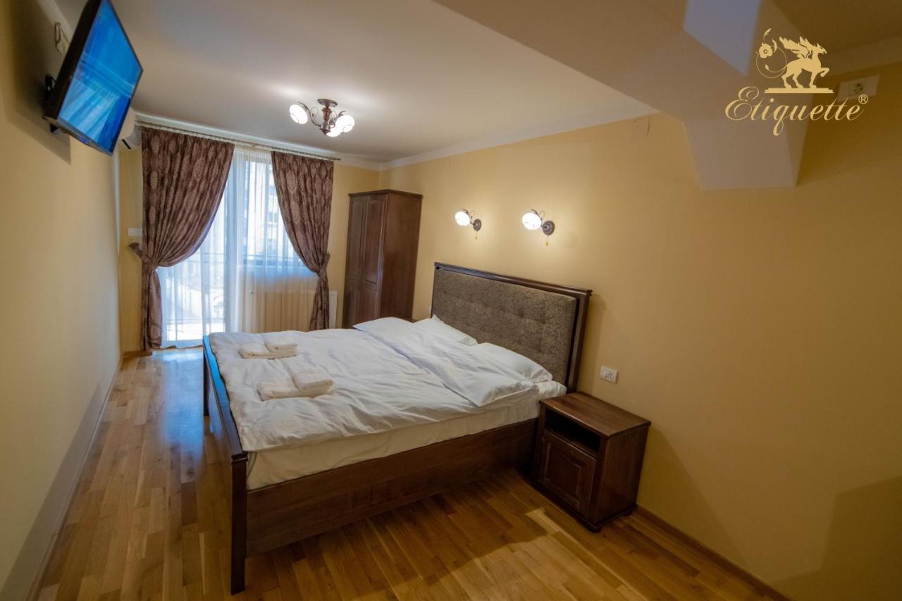 Villa Etiquette Дева Экстерьер фото